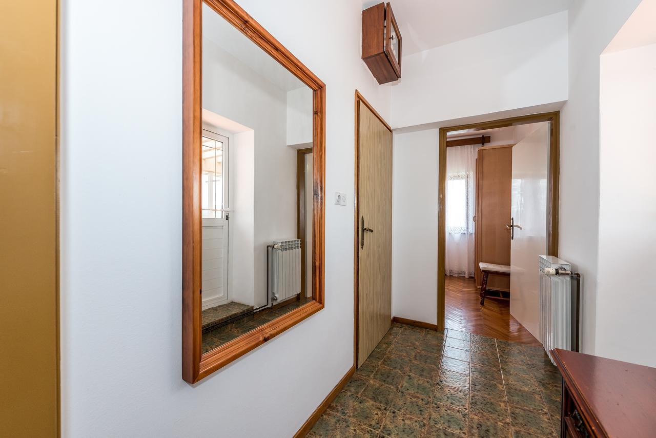Apartment Promona Drnis Ngoại thất bức ảnh