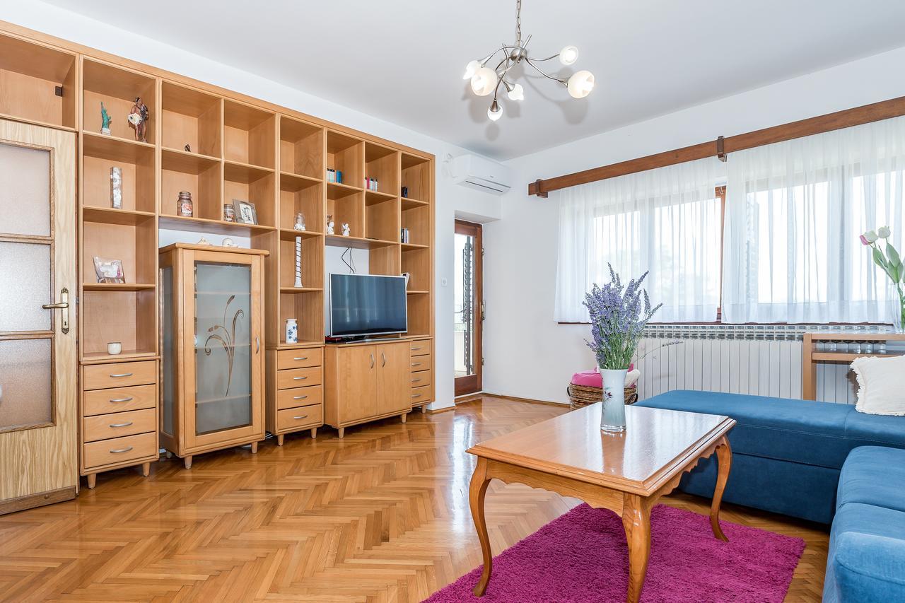 Apartment Promona Drnis Ngoại thất bức ảnh