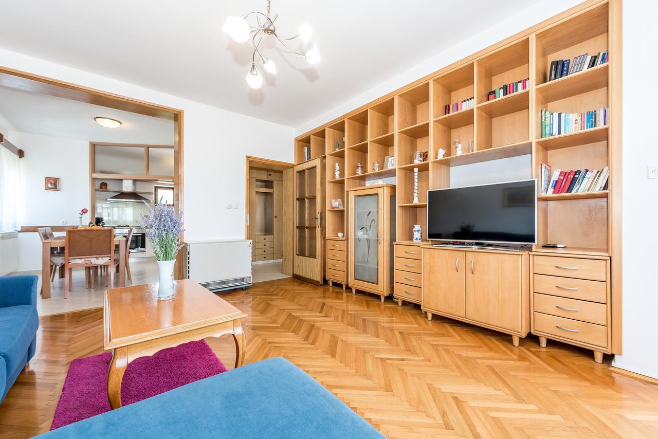 Apartment Promona Drnis Ngoại thất bức ảnh