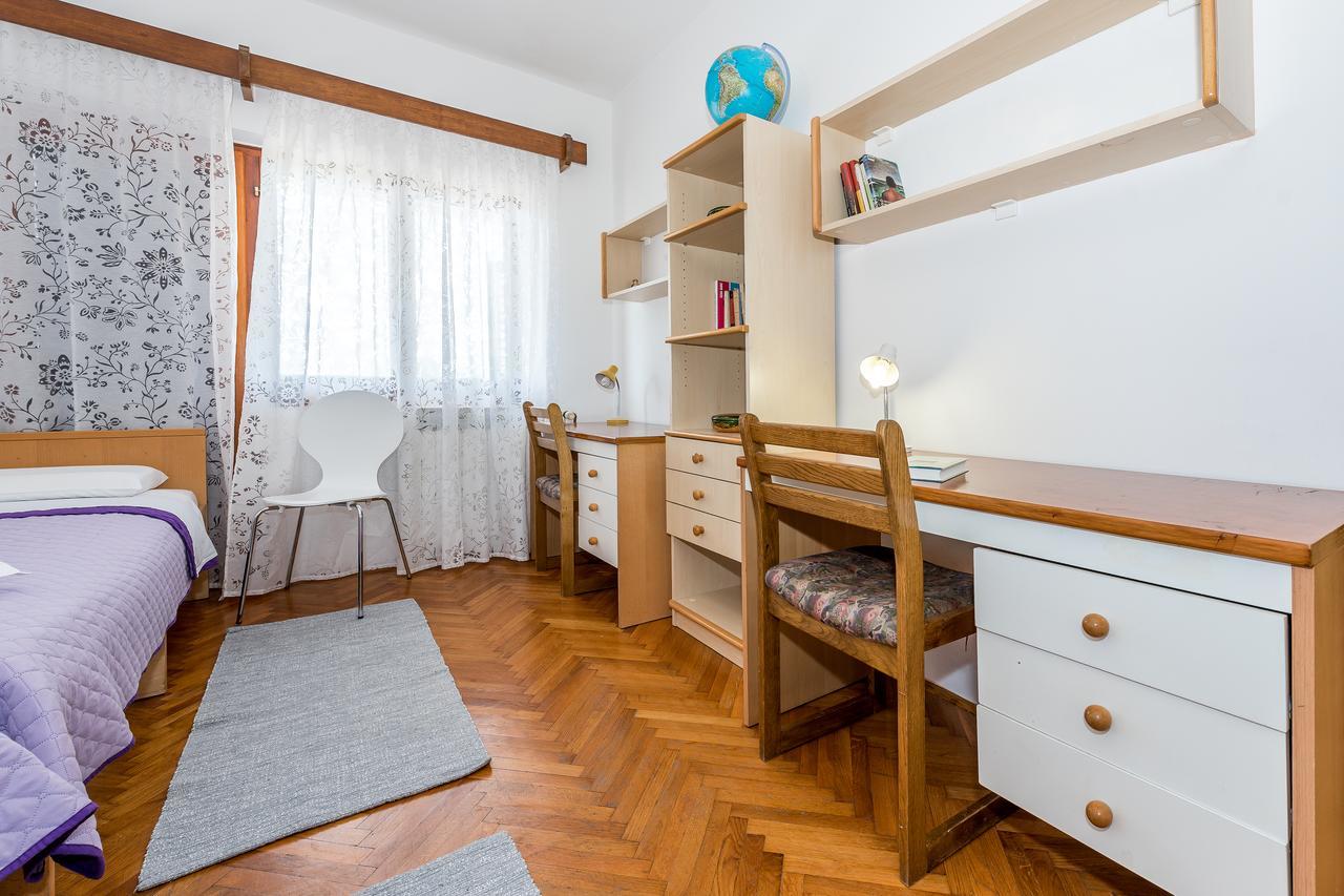 Apartment Promona Drnis Ngoại thất bức ảnh