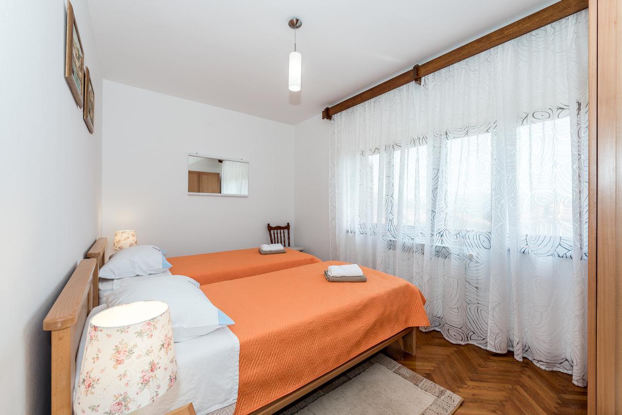 Apartment Promona Drnis Ngoại thất bức ảnh