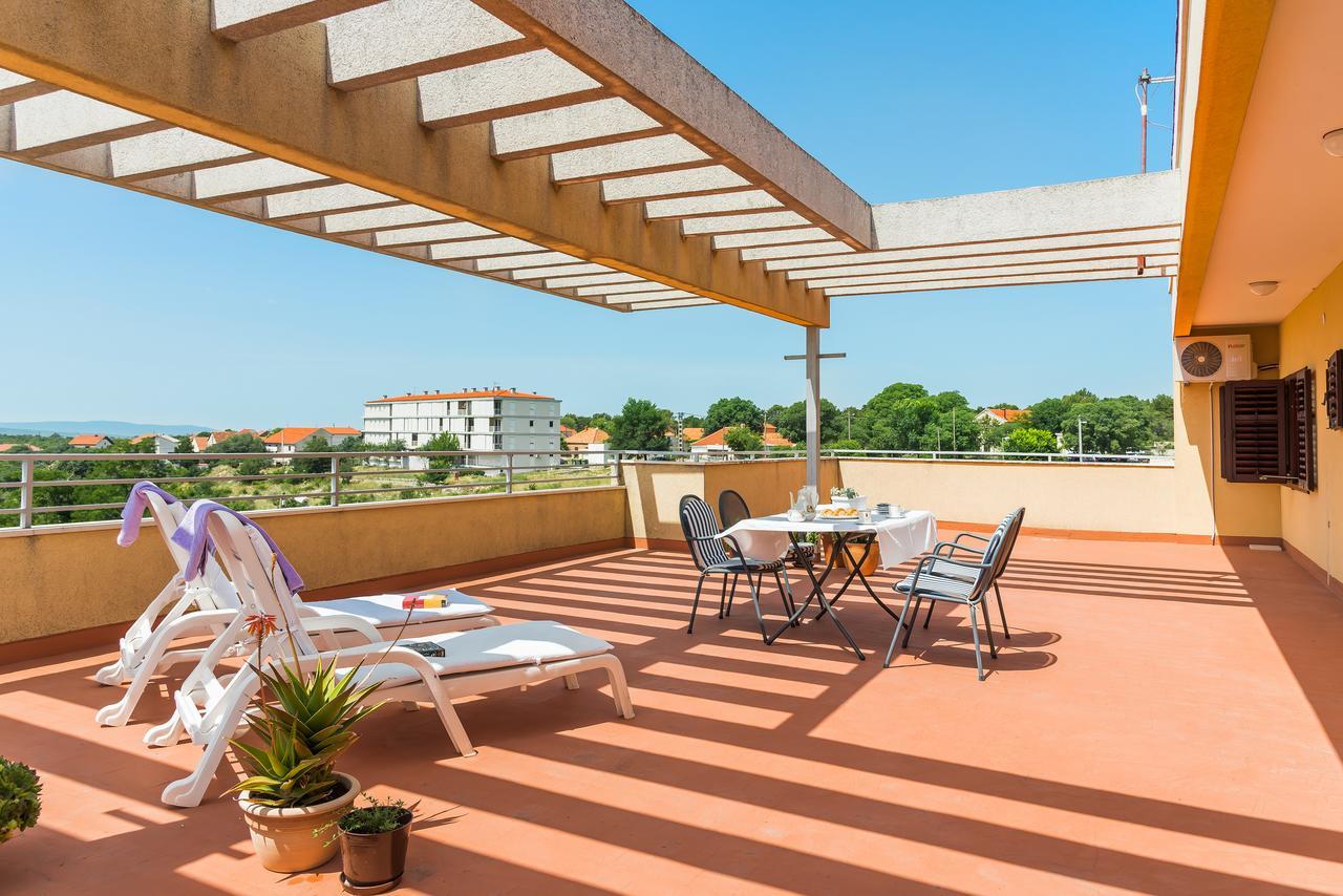 Apartment Promona Drnis Ngoại thất bức ảnh