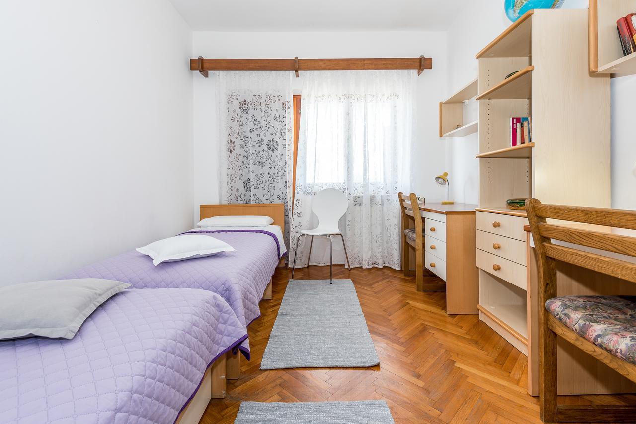 Apartment Promona Drnis Ngoại thất bức ảnh