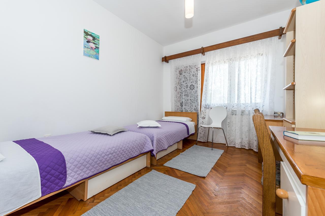 Apartment Promona Drnis Ngoại thất bức ảnh